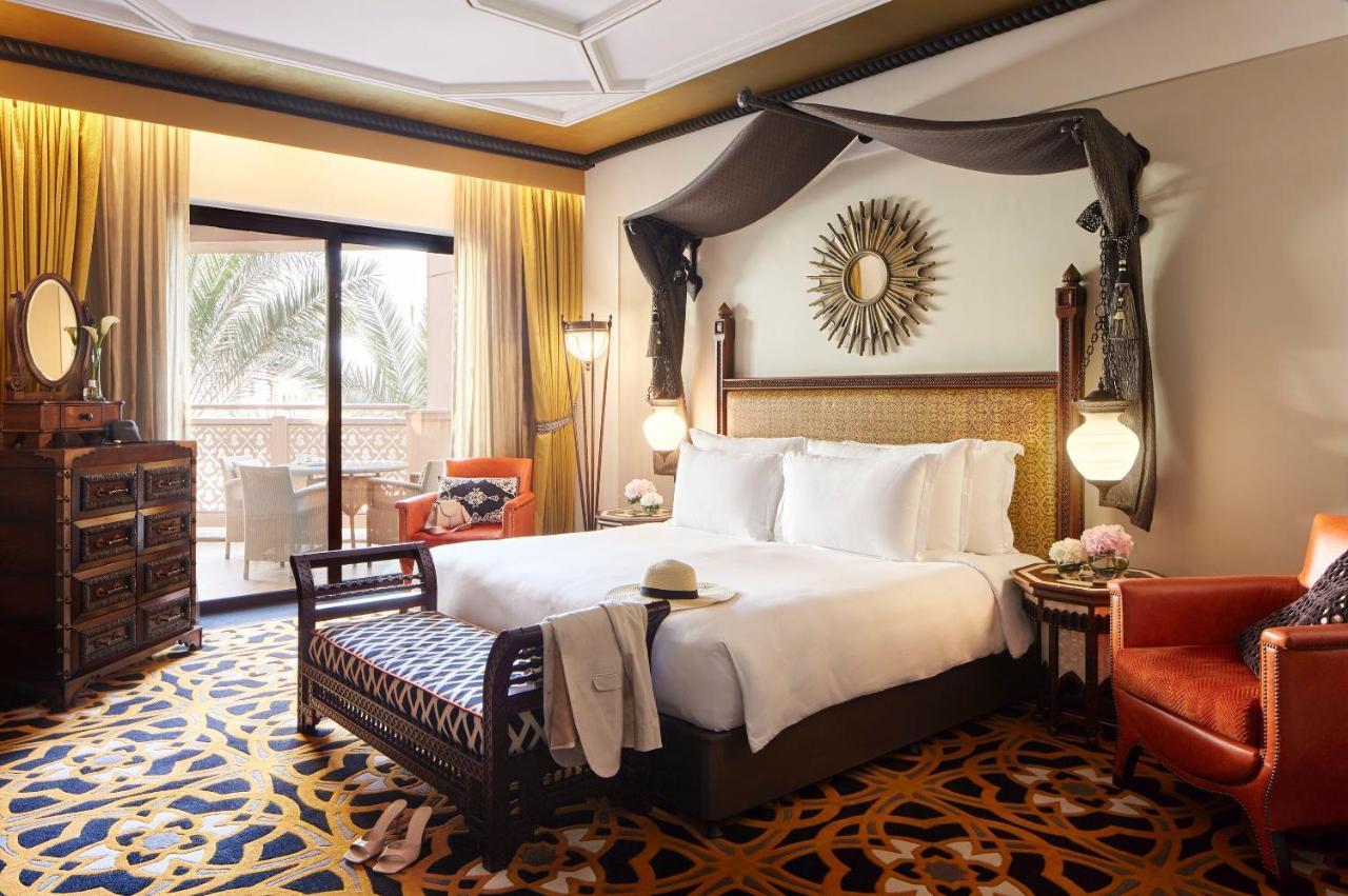 Jumeirah Al Qasr Дубай Екстериор снимка Deluxe room