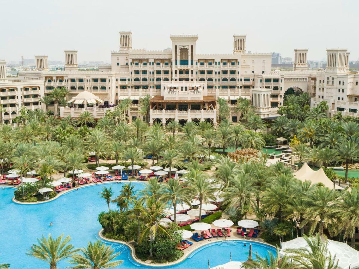 Jumeirah Al Qasr Дубай Екстериор снимка The Palm Jumeirah
