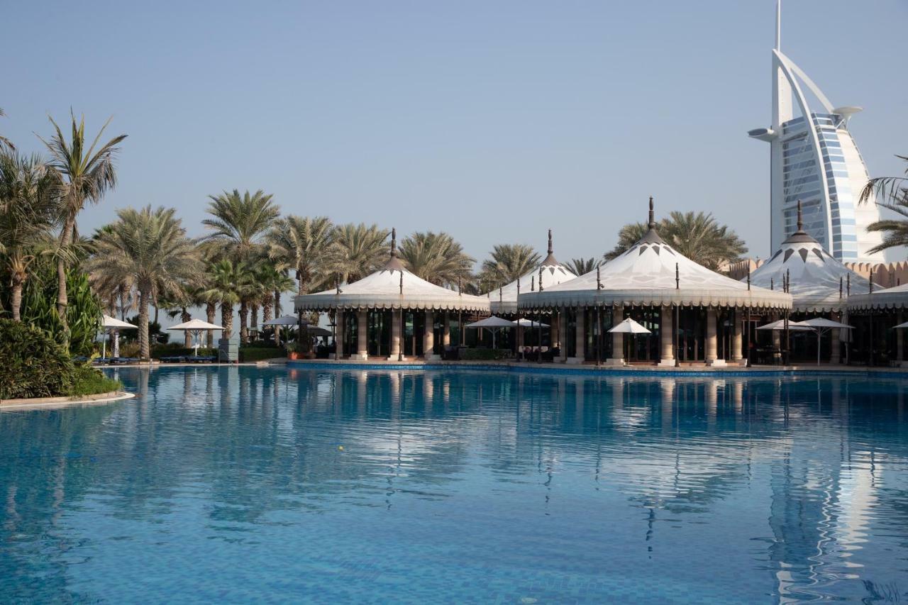 Jumeirah Al Qasr Дубай Екстериор снимка The Jumeirah Beach Hotel