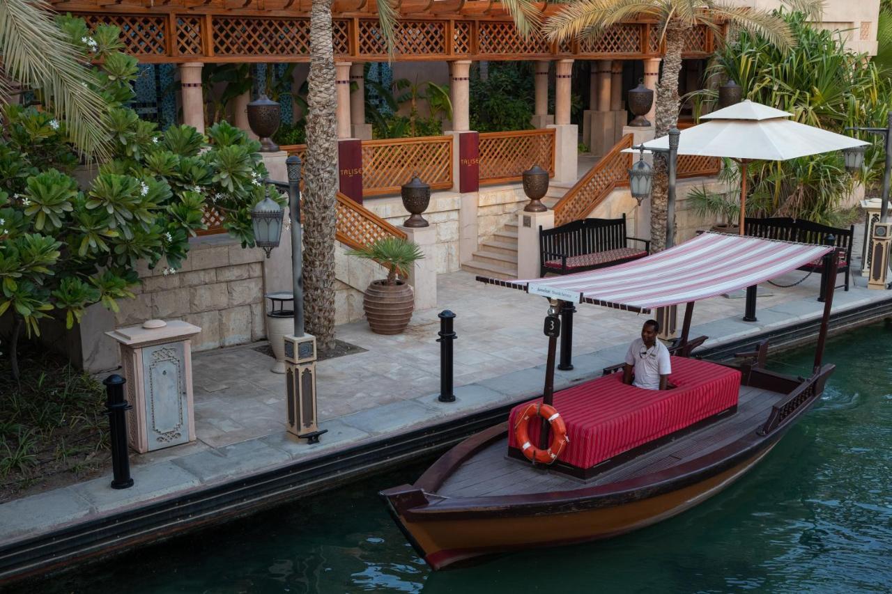 Jumeirah Al Qasr Дубай Екстериор снимка The Creek at Jumeirah Rotana